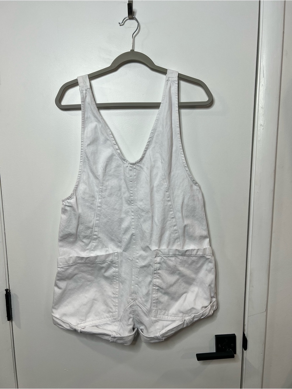 Free People We The Free Size XS Shortalls Women’s High Roller White Denim Shorts